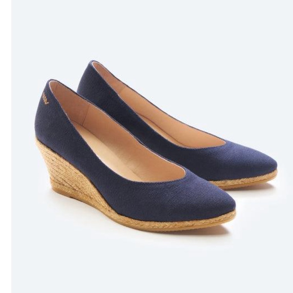 Viscata Barcelona Roses Canvas V Cut Espadrille Wedges 💙 Navy Blue